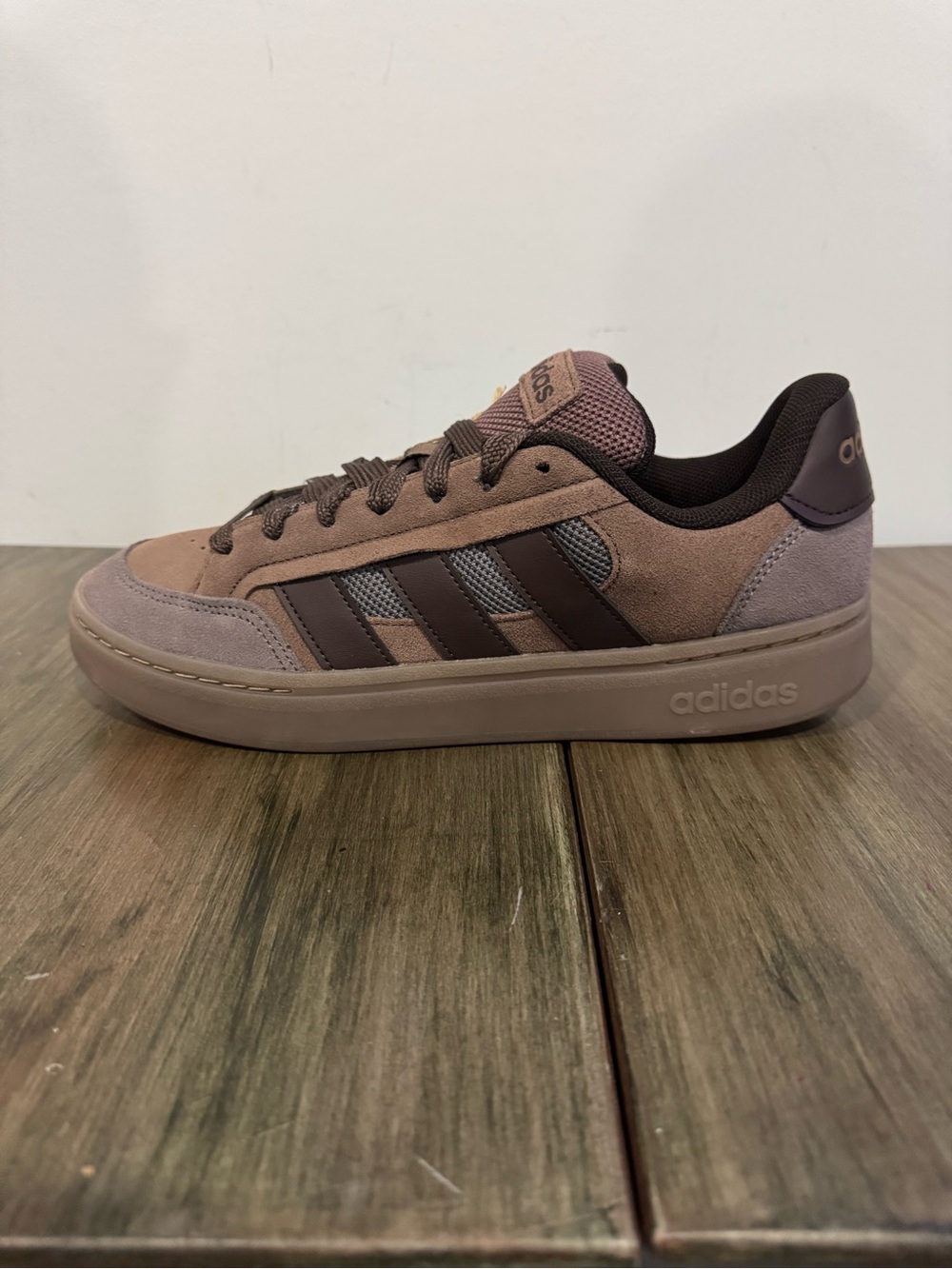 ADIDAS GRAND COURT ALPHA SK8 MENS SHOES